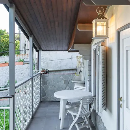 Restful Holiday In With Terrace *