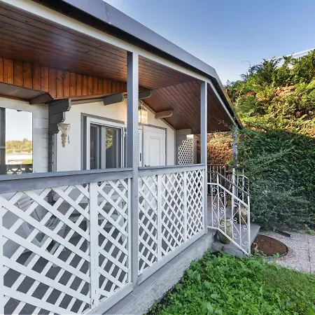 Restful Holiday In With Terrace