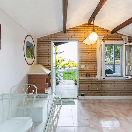 Restful Holiday In With Terrace *